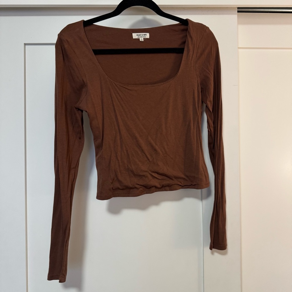 Heart & Hips Brown Long Sleeve Top